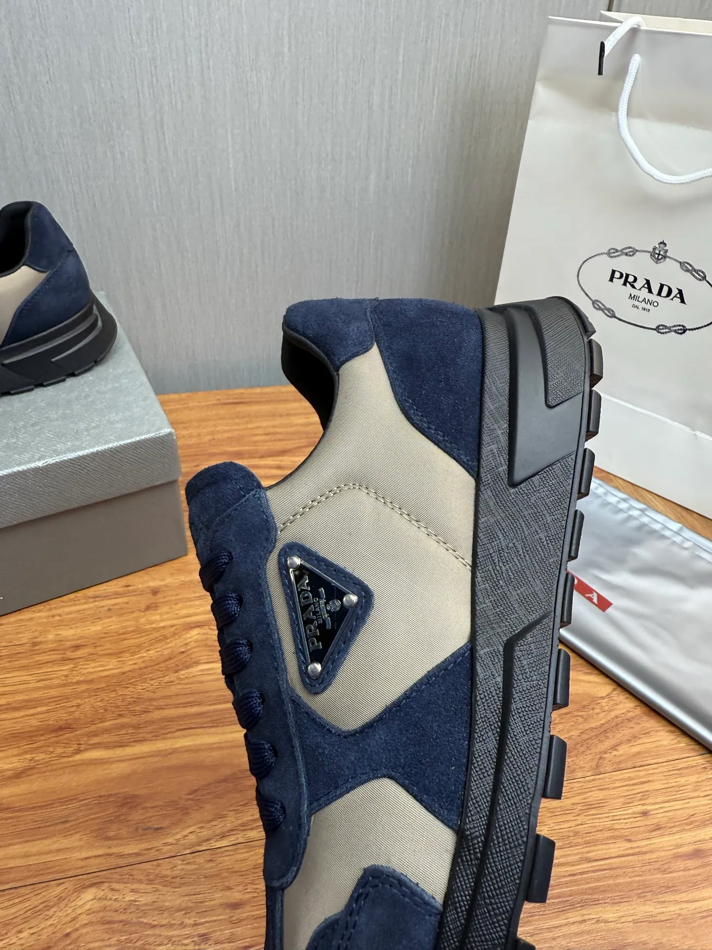 Men's shoes 560💰 [PRADA] Popular items in men's shoe counters, synchronized with the official website, 1 high-quality shipment ✔️Original cowhide + cowhide lining, 1🆚1 replica, original sole, 38-45 (45 customized, non-refundable)